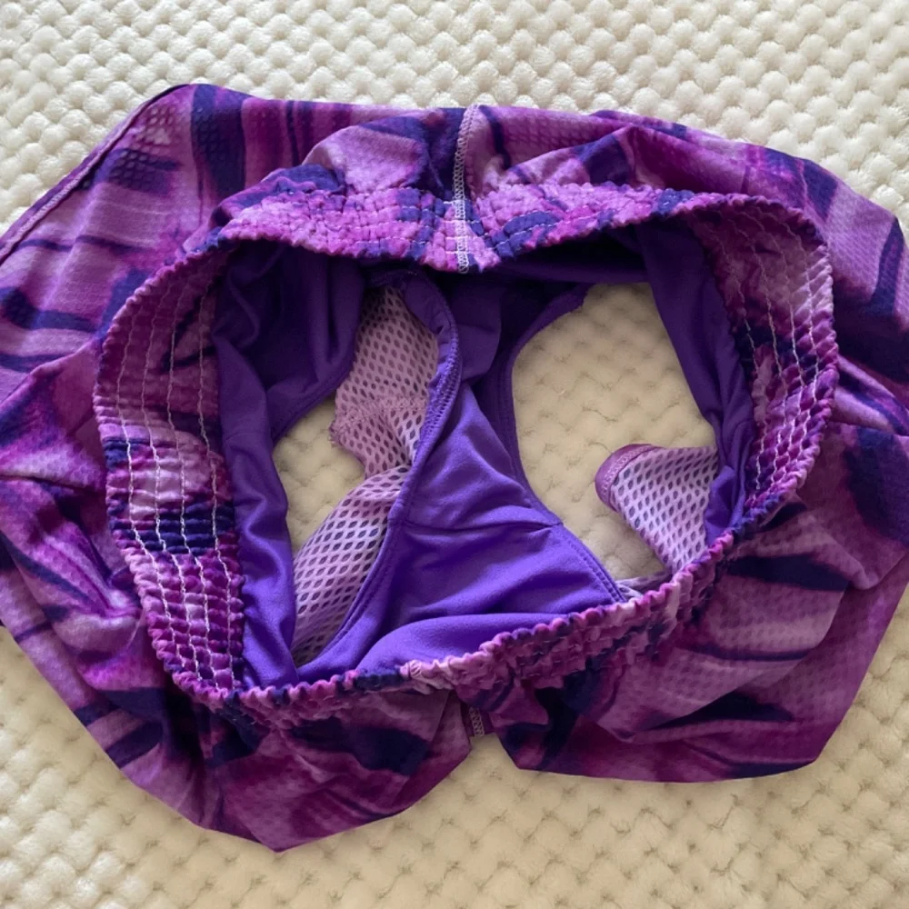 Under Armour Mesh Shorts‎ - Purple - Size Medium